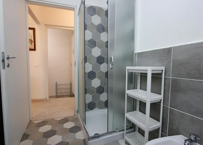 Dei Vanni Con Parcheggio Privato Gratuito Apartamento *